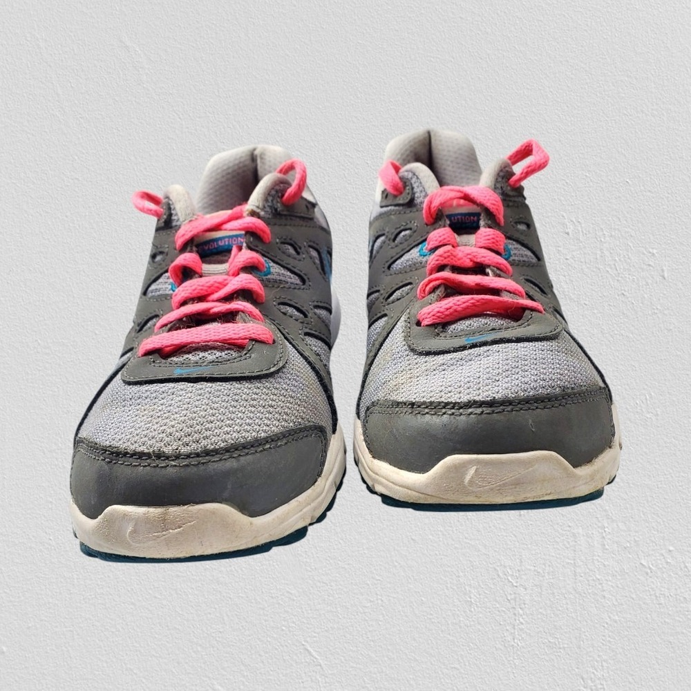 Nike‎ Revolution 2 Womens Running Shoes Grey Blue Pink 554900-028 Size 6.5 - Picture 3 of 8